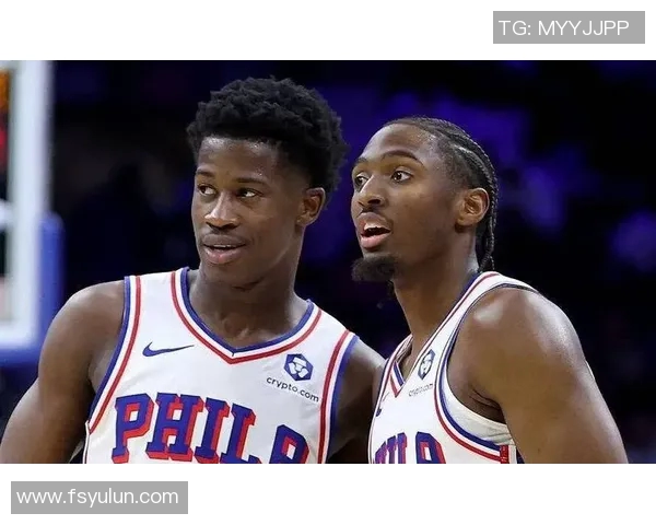 新秀排行榜：黄蜂队新秀布兰登·米勒稳居前三，勇士队二轮秀成黑马，埃奇库姆排名下滑至第四